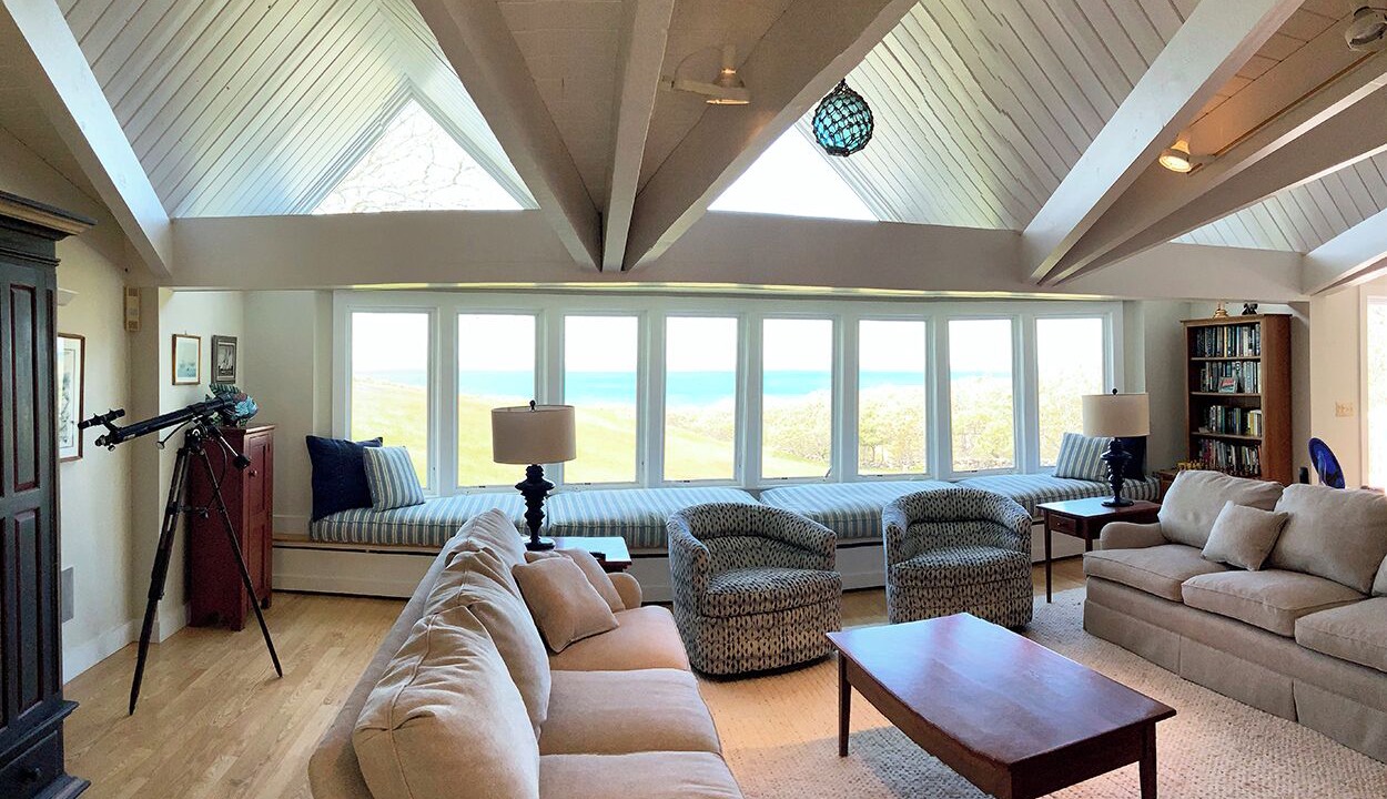Photo of Livingroom in Chilmark
