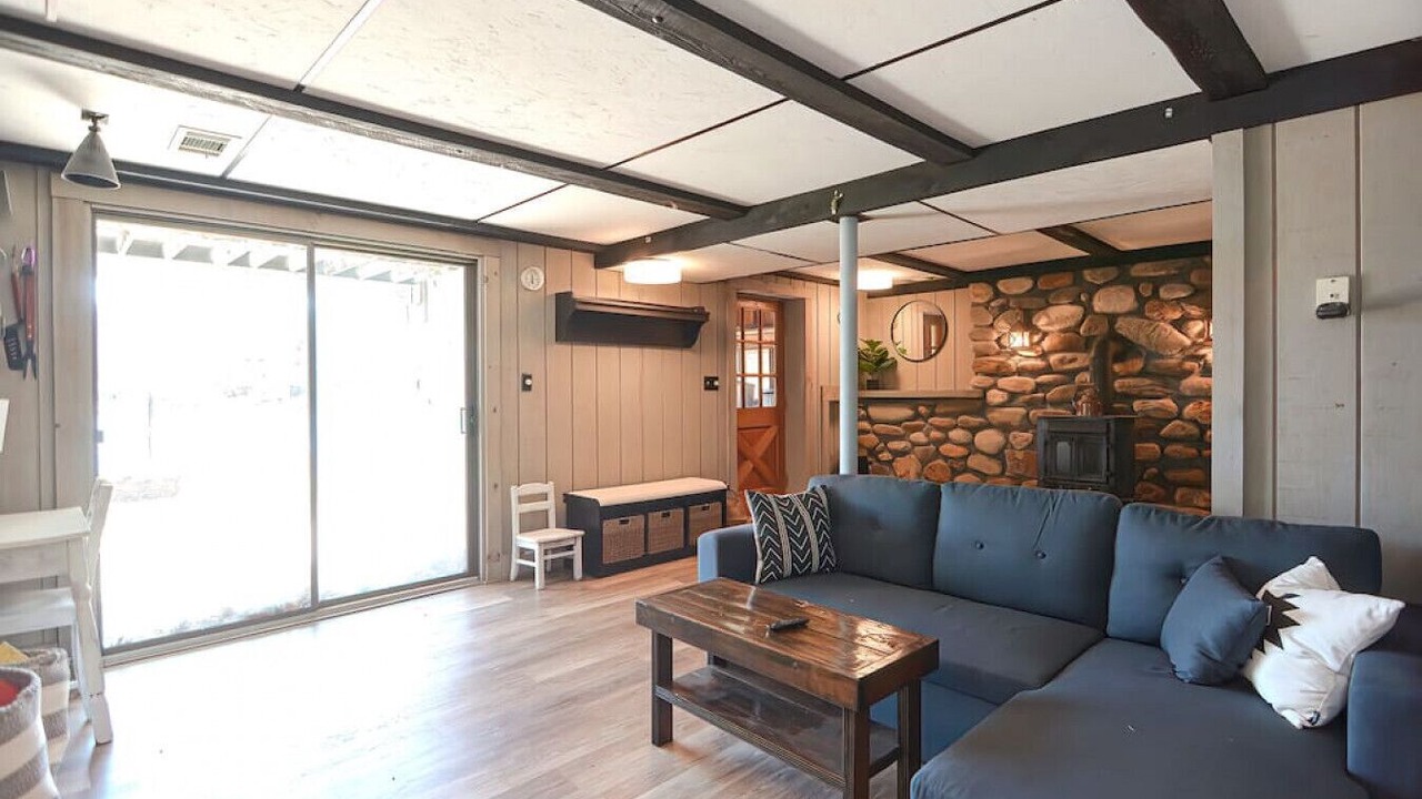 Photo of Livingroom in Gilmanton