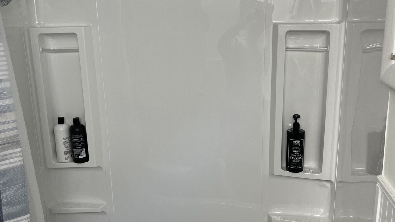 Photo of Bathroom in Front Park