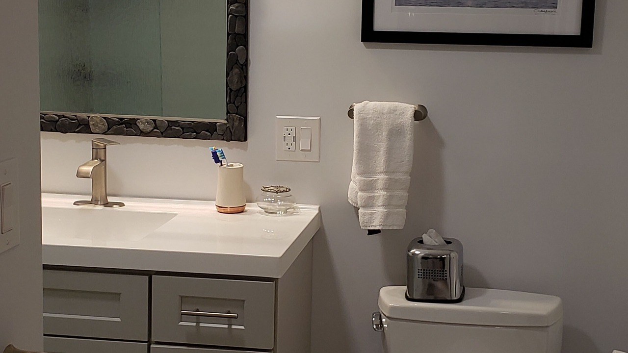 Photo of Bathroom in Jamestown Shores