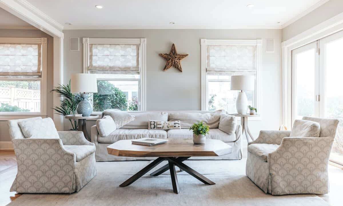 Photo of Livingroom in Easton's Point