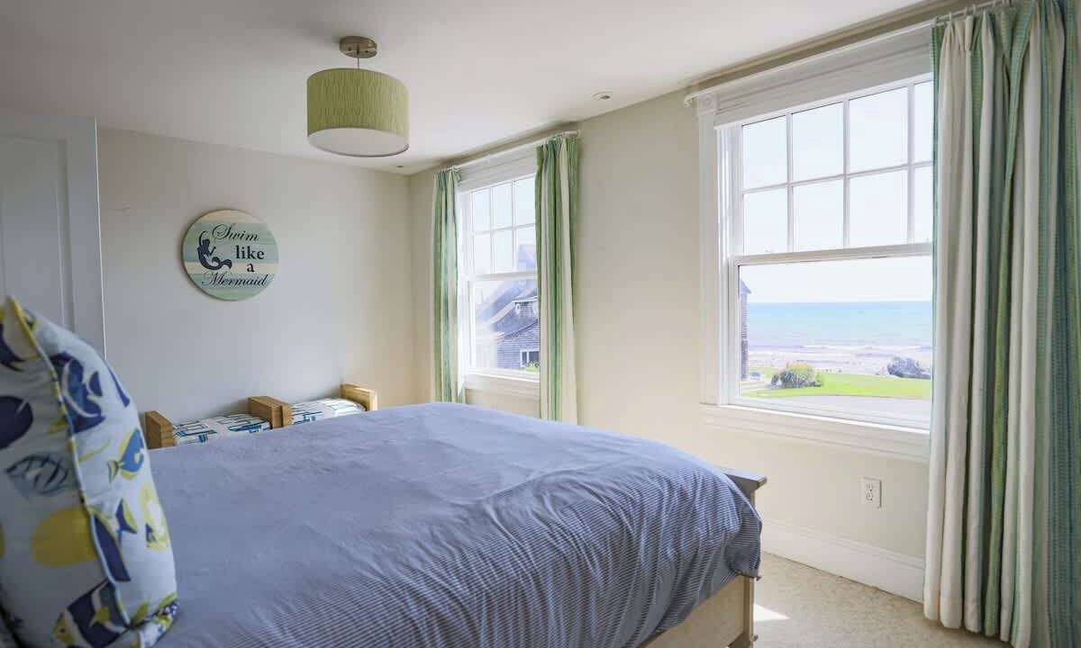 Photo of Bedroom in Easton's Point
