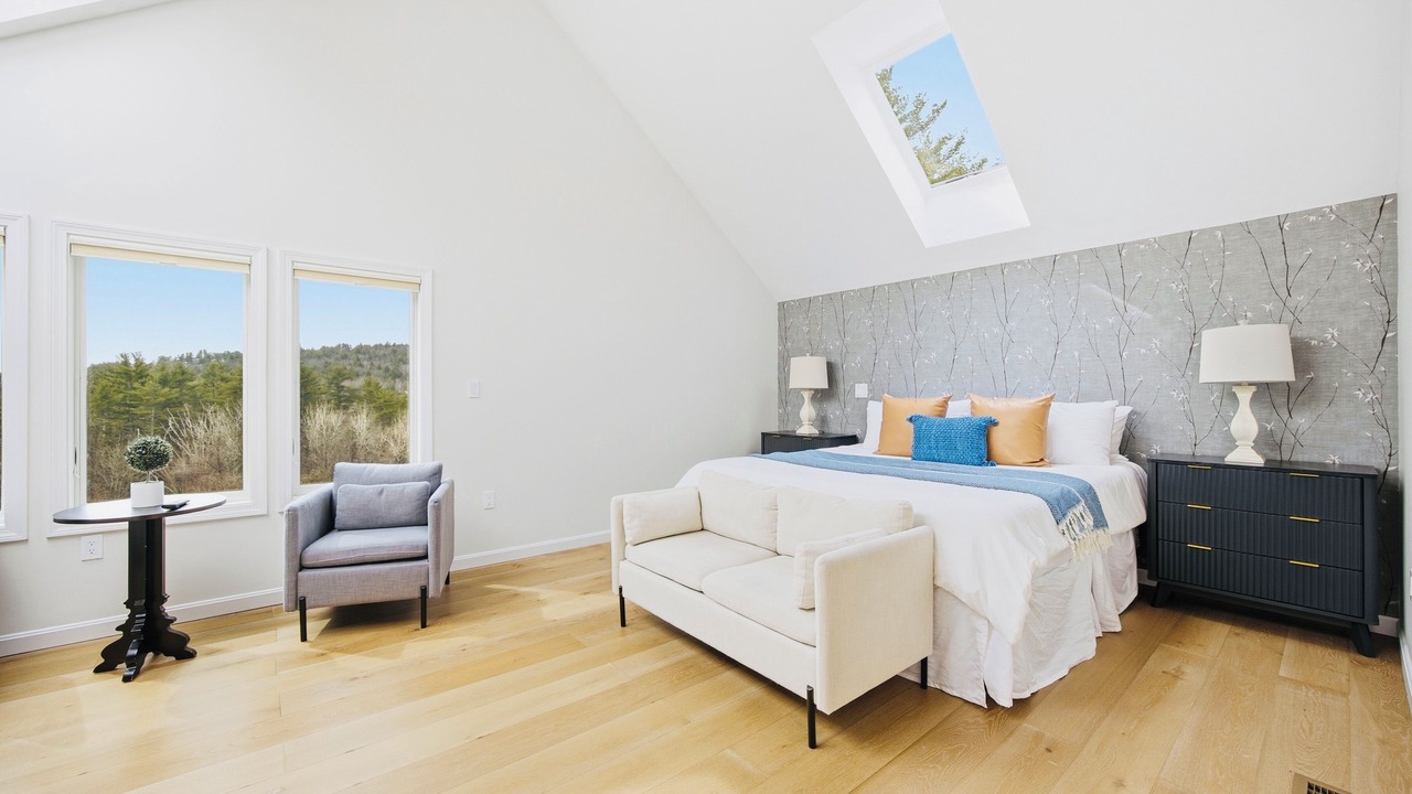 Photo of Bedroom in Meredith