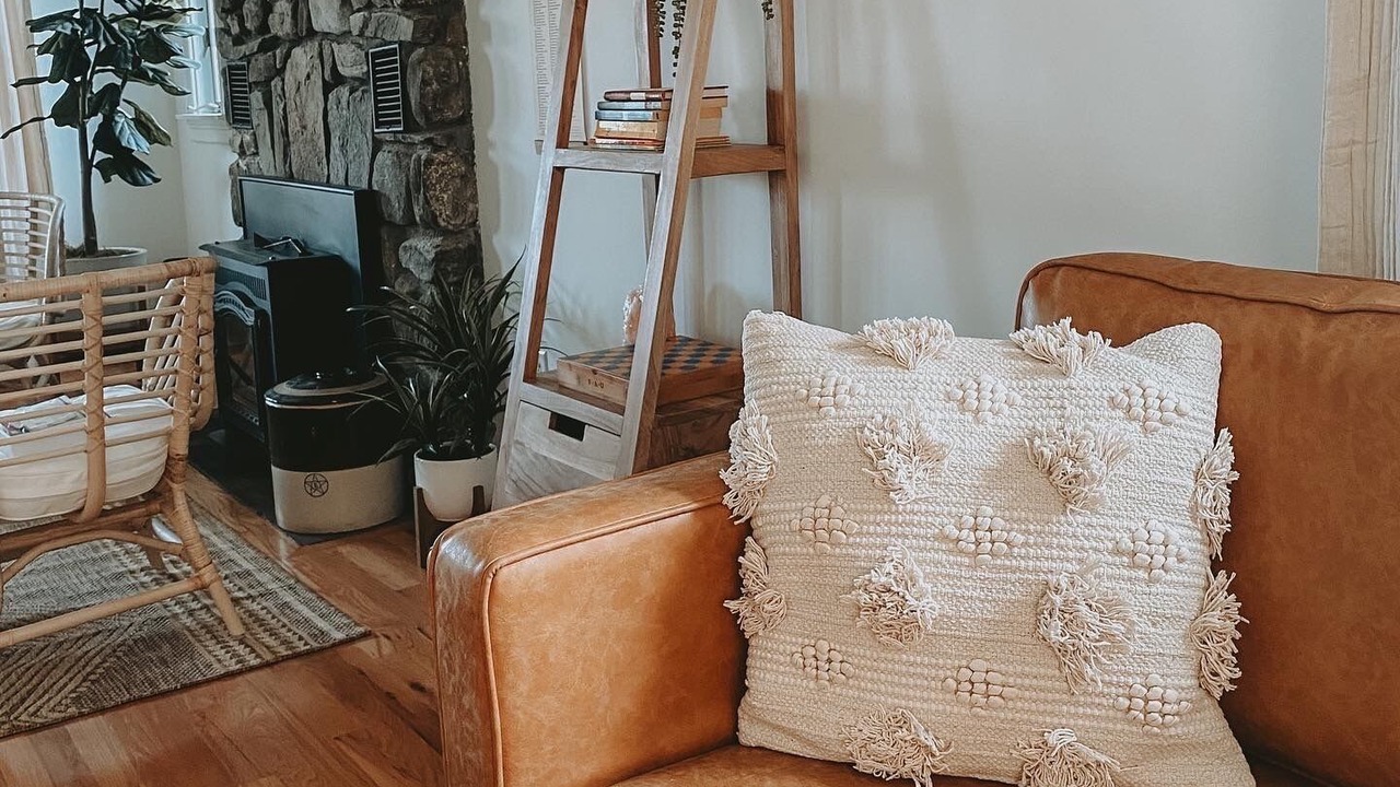 Photo of Livingroom in Brookfield
