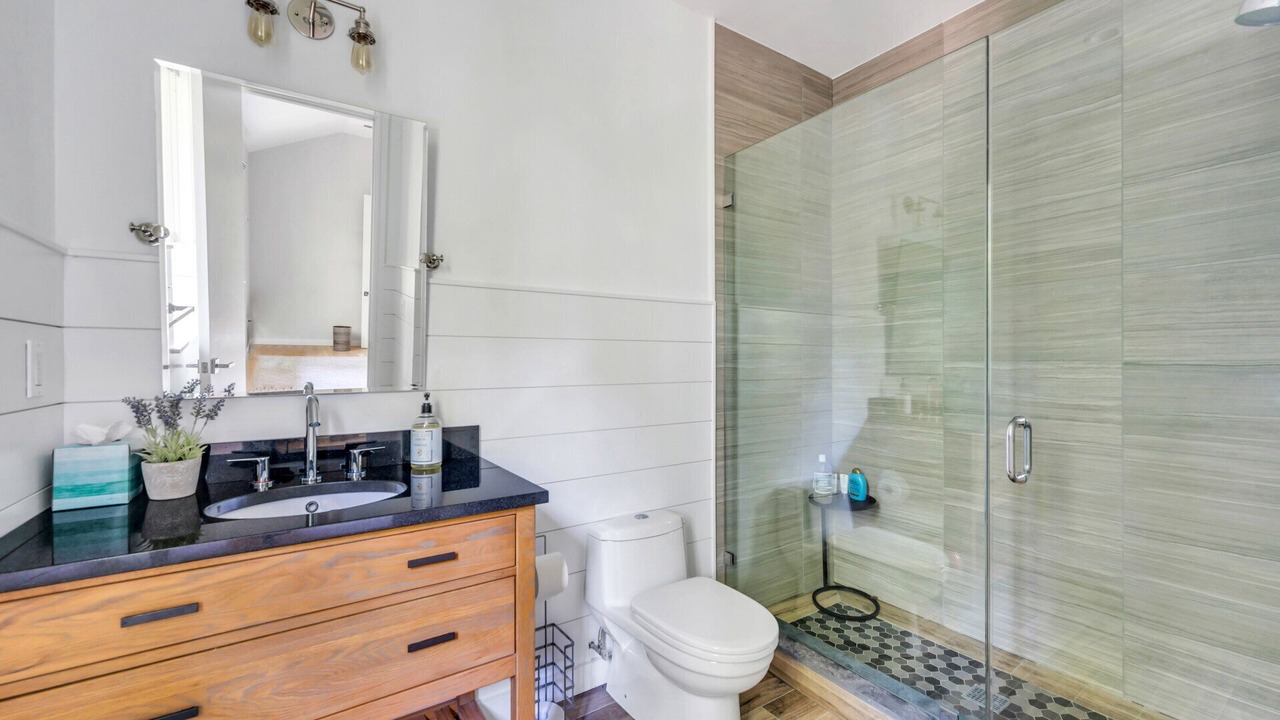 Photo of Bathroom in North Sea