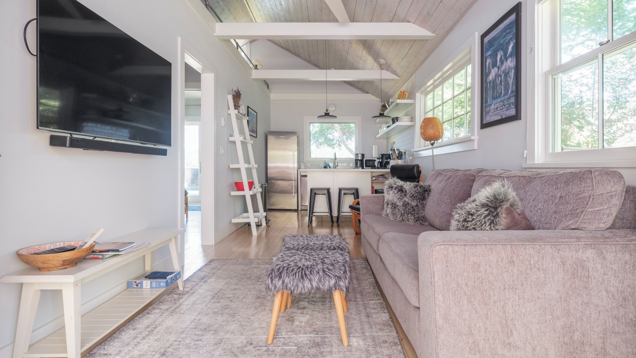 Photo of Livingroom in East Marion