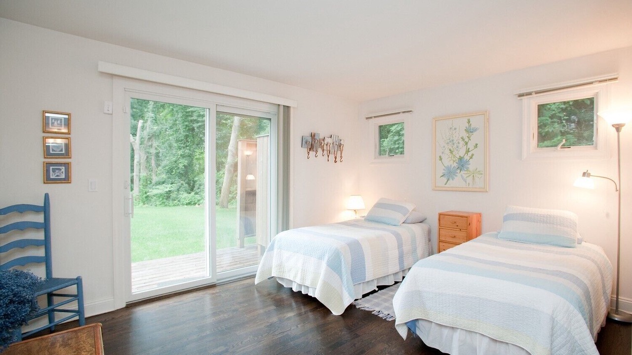 Photo of Bedroom in East Hampton North