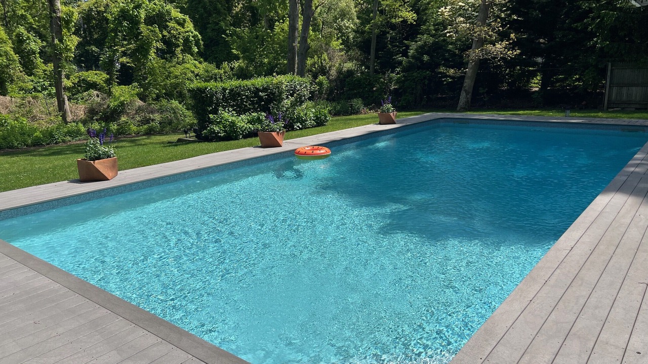 Photo of Outdoor in East Hampton North