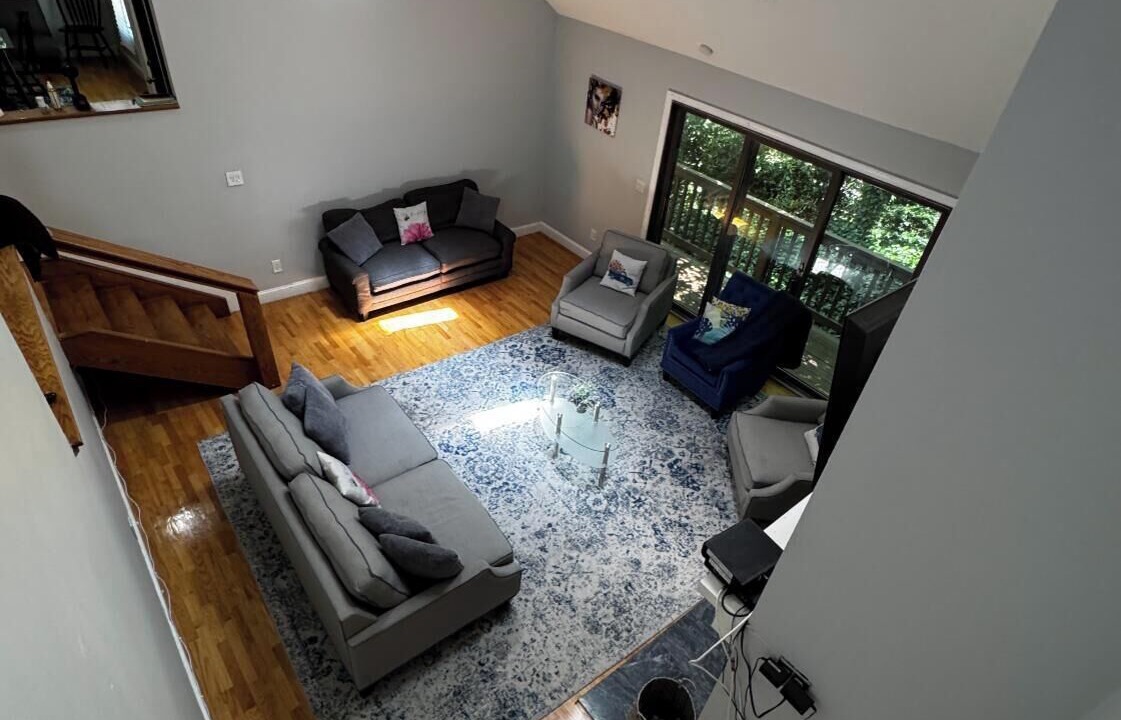 Photo of Livingroom in Fort Salonga
