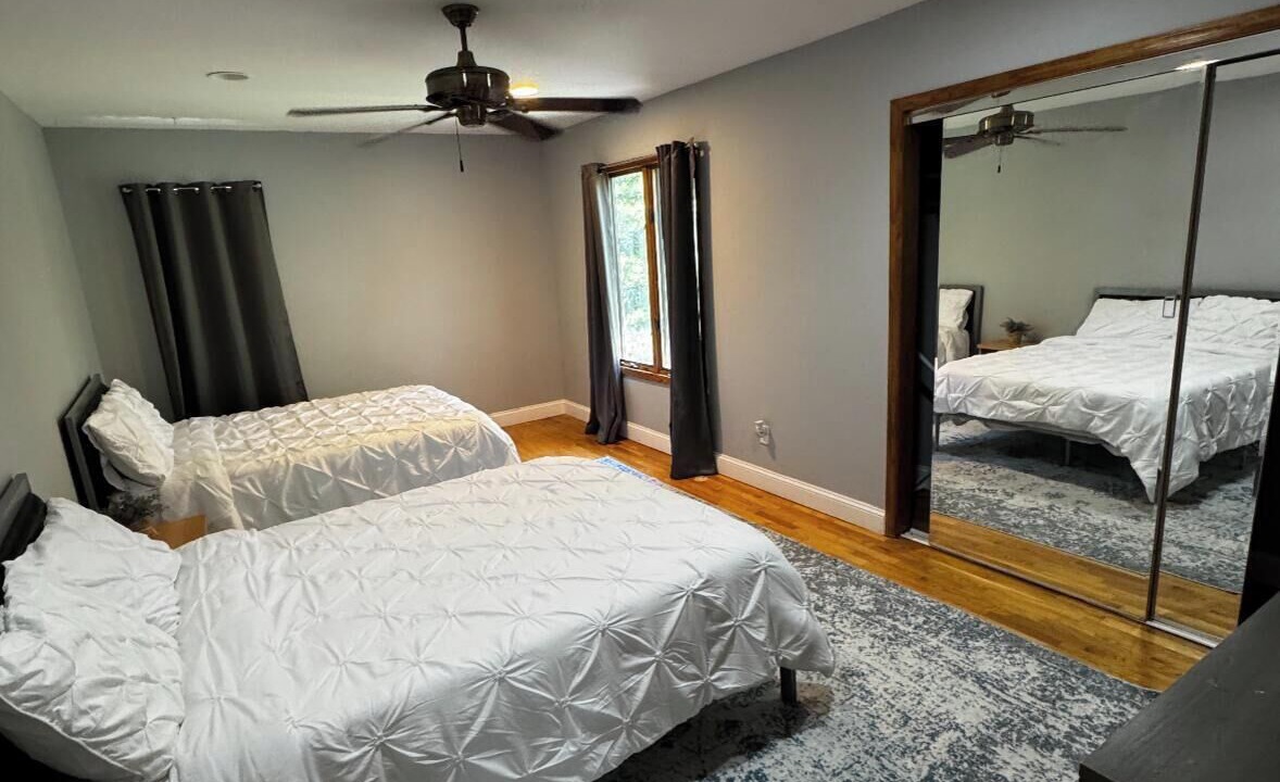 Photo of Bedroom in Fort Salonga