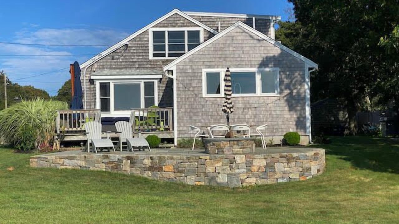 Photo of Outdoor in Mara Vista