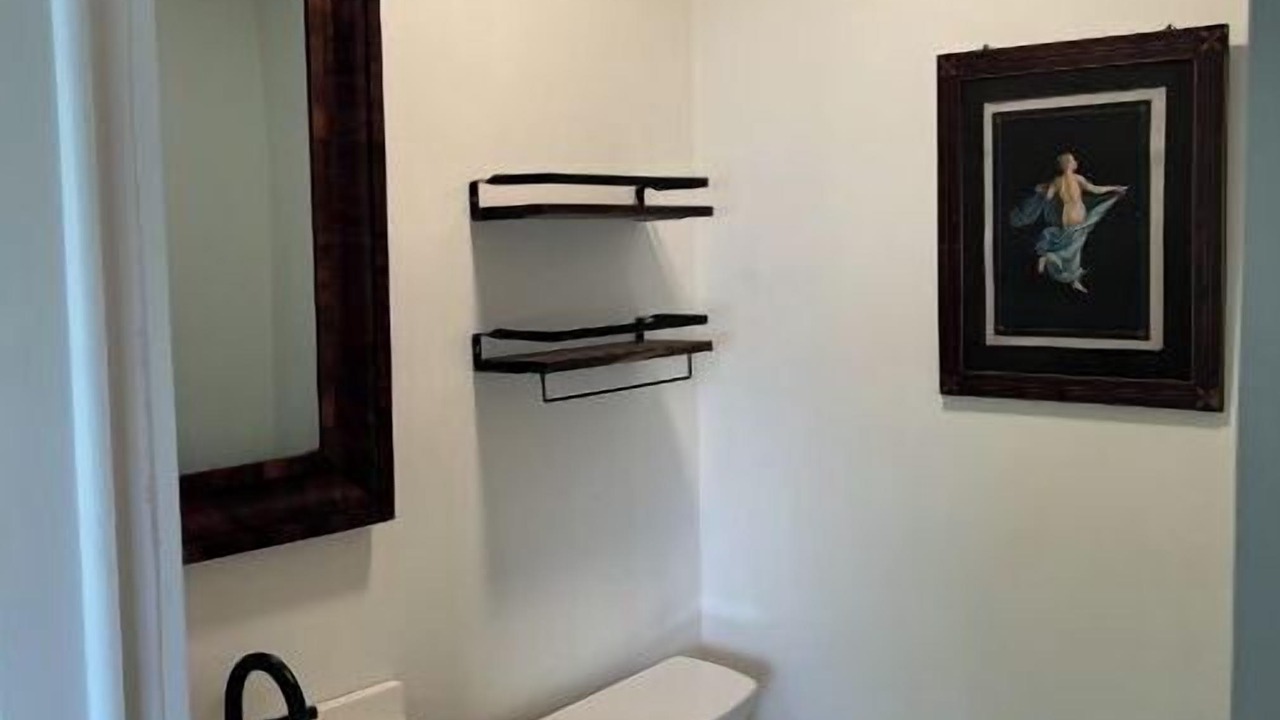 Photo of Bathroom in Jefferson