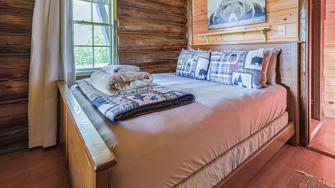 Photo of Bedroom in Lucerne-in-Maine