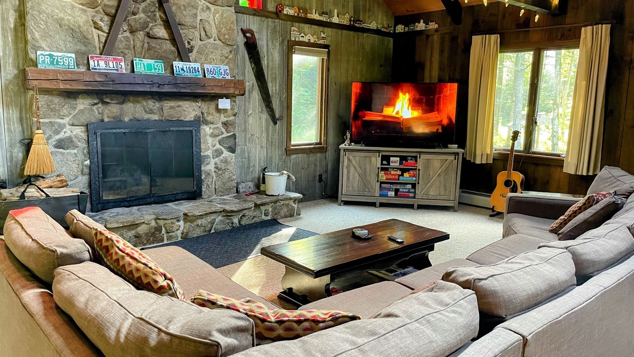 Photo of Livingroom in Mountain Acres