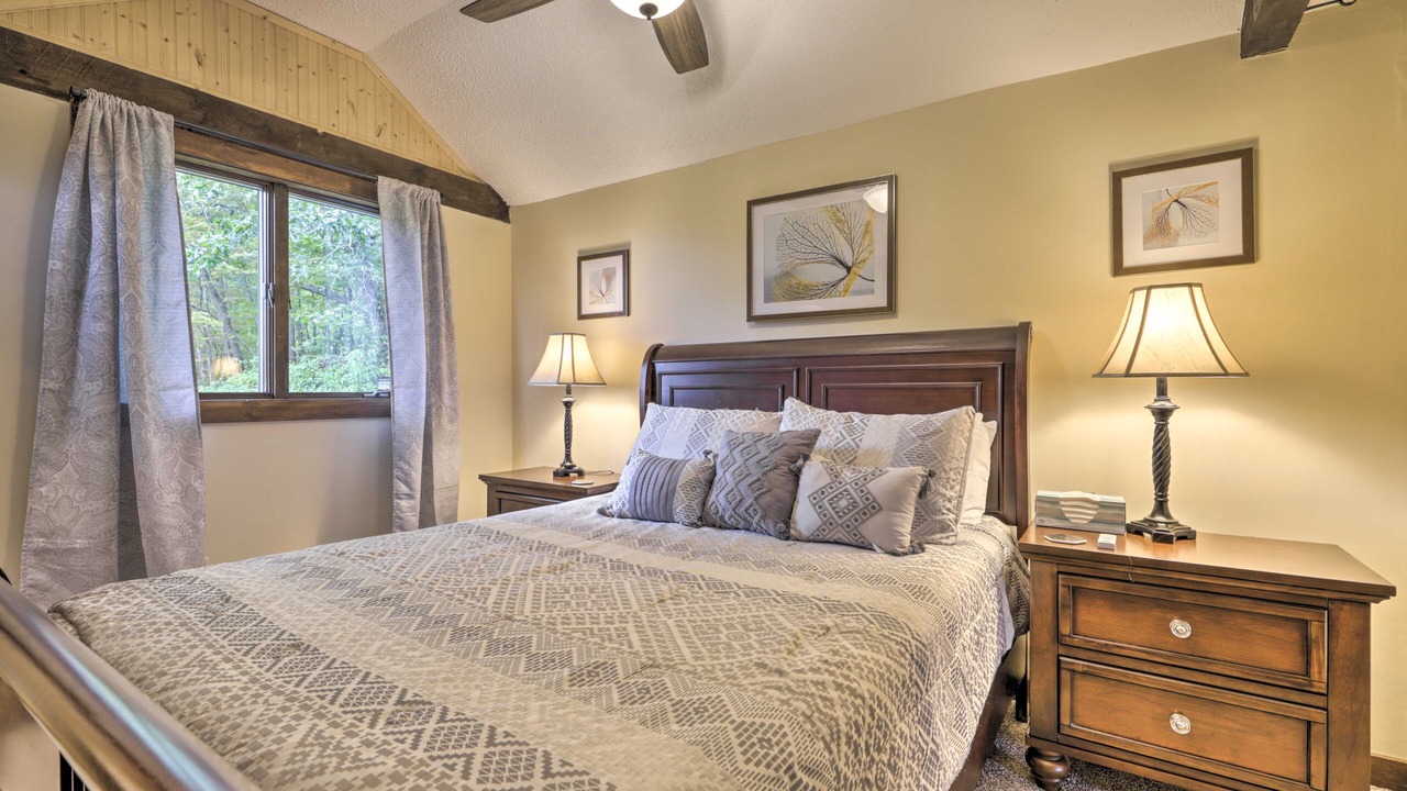 Photo of Bedroom in Montville