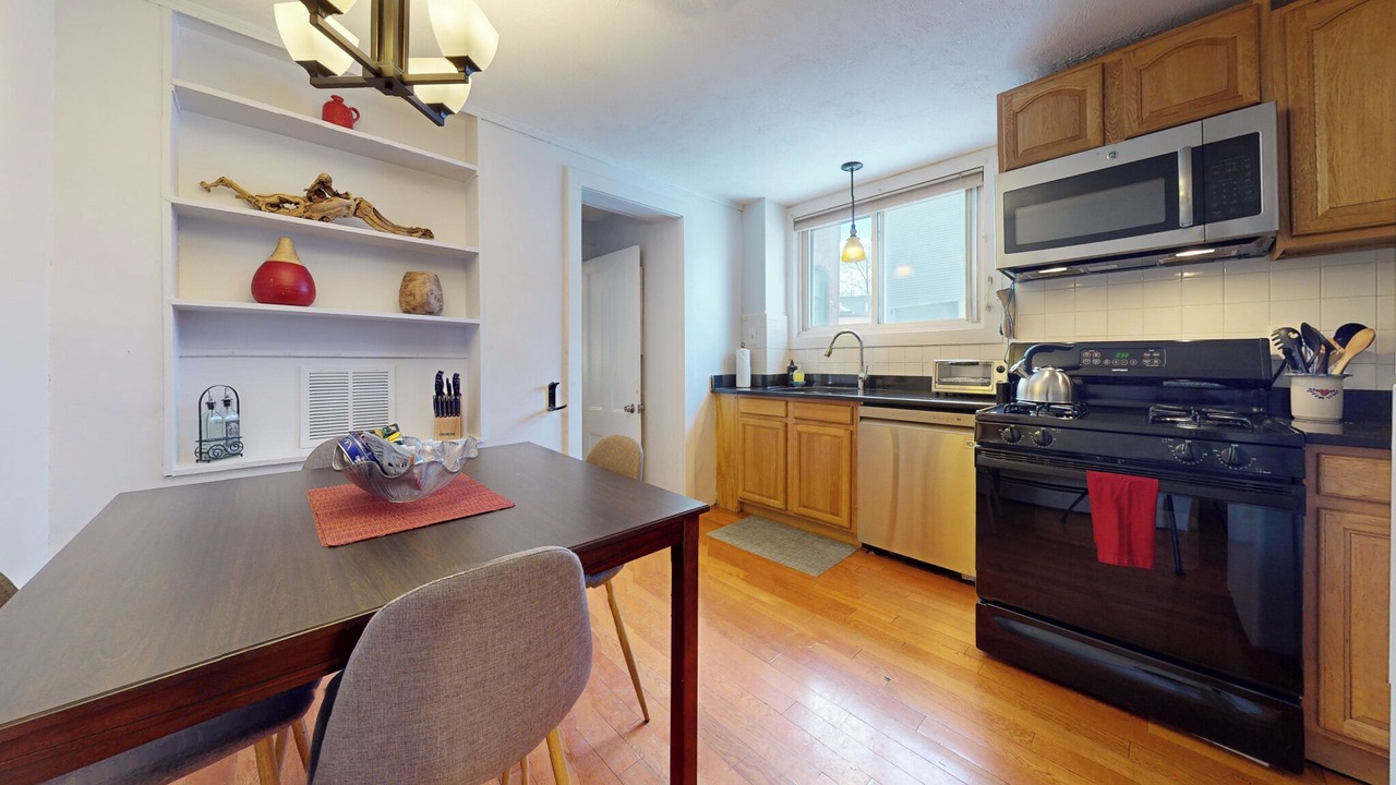 Photo of Kitchen in Emerson Gardens