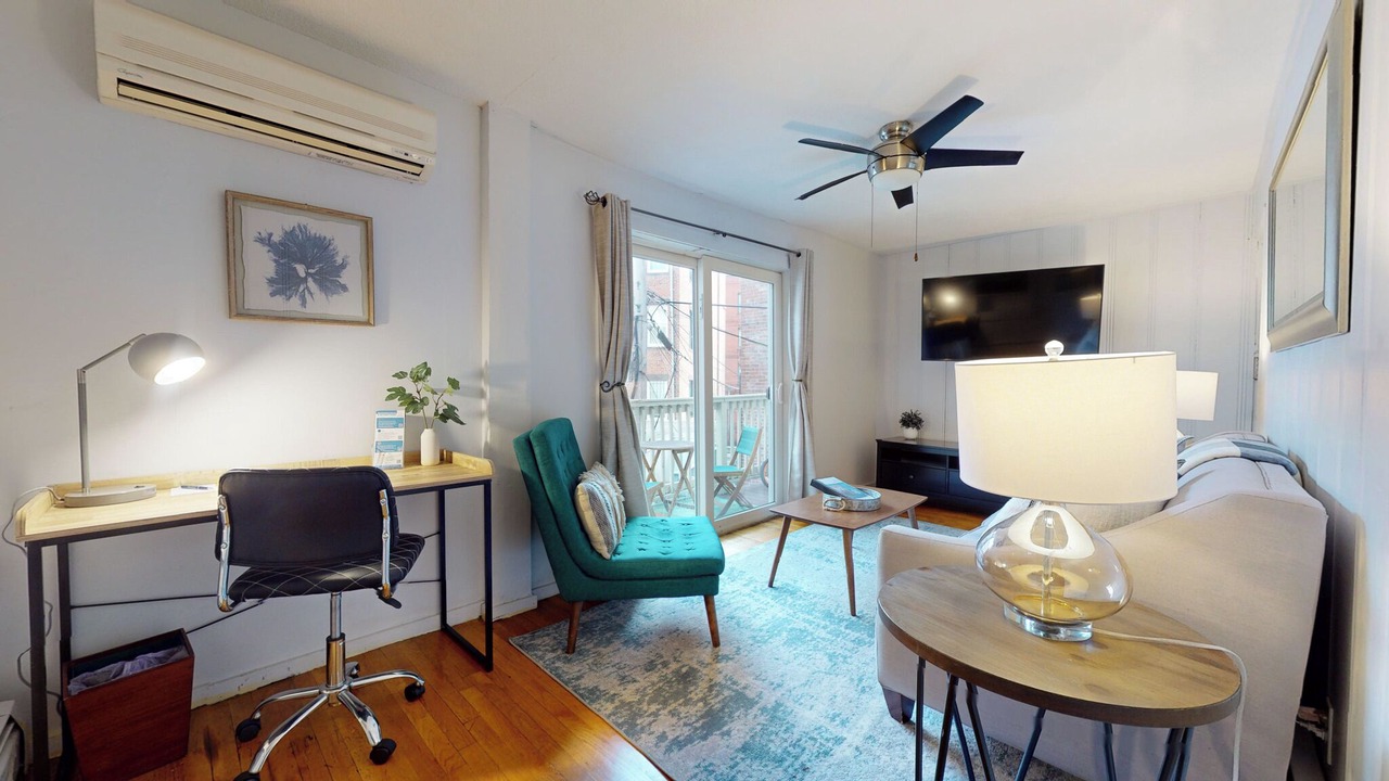 Photo of Bedroom in Emerson Gardens