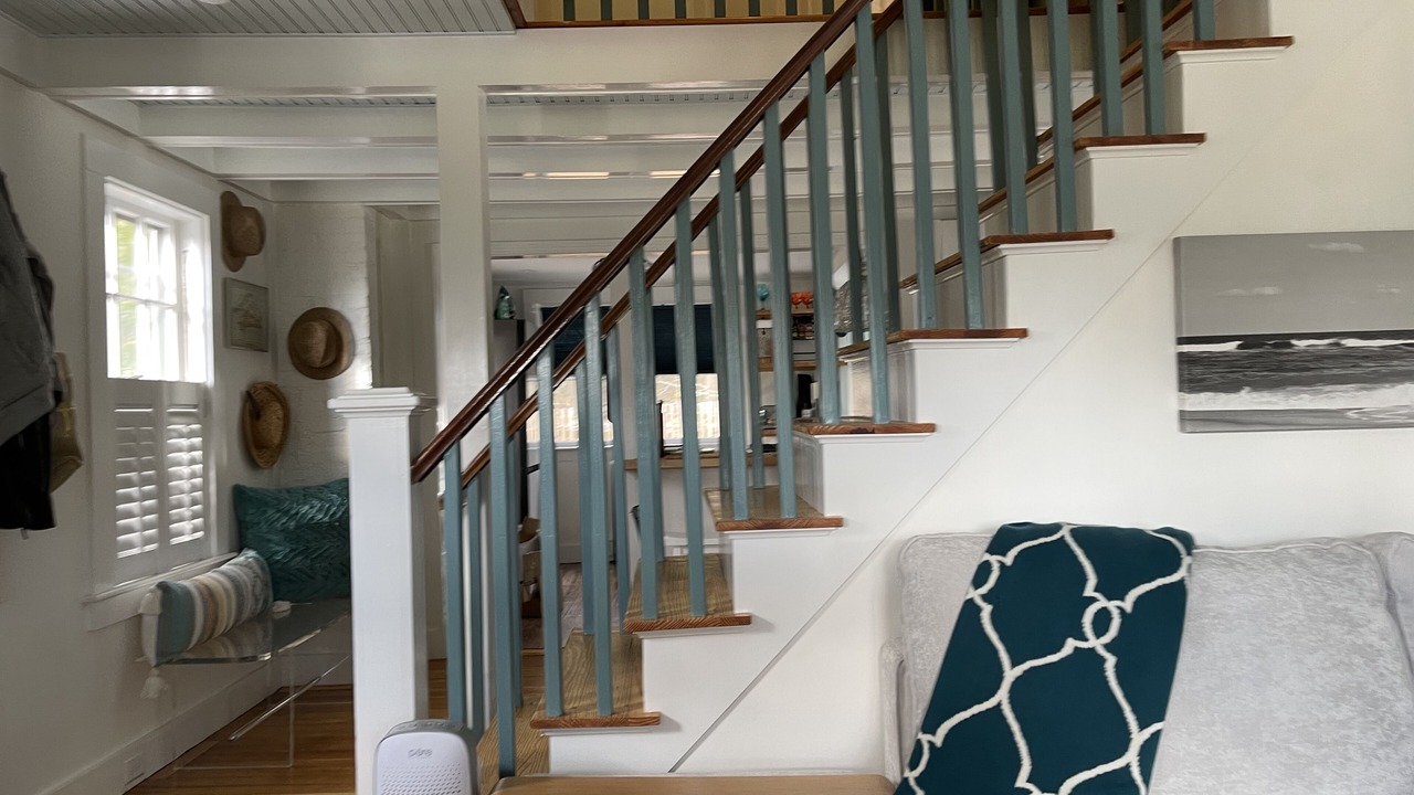 Photo of Livingroom in Oak Bluffs