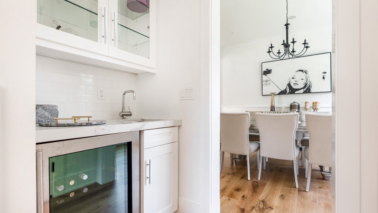 Photo of Kitchen in Village of Southampton