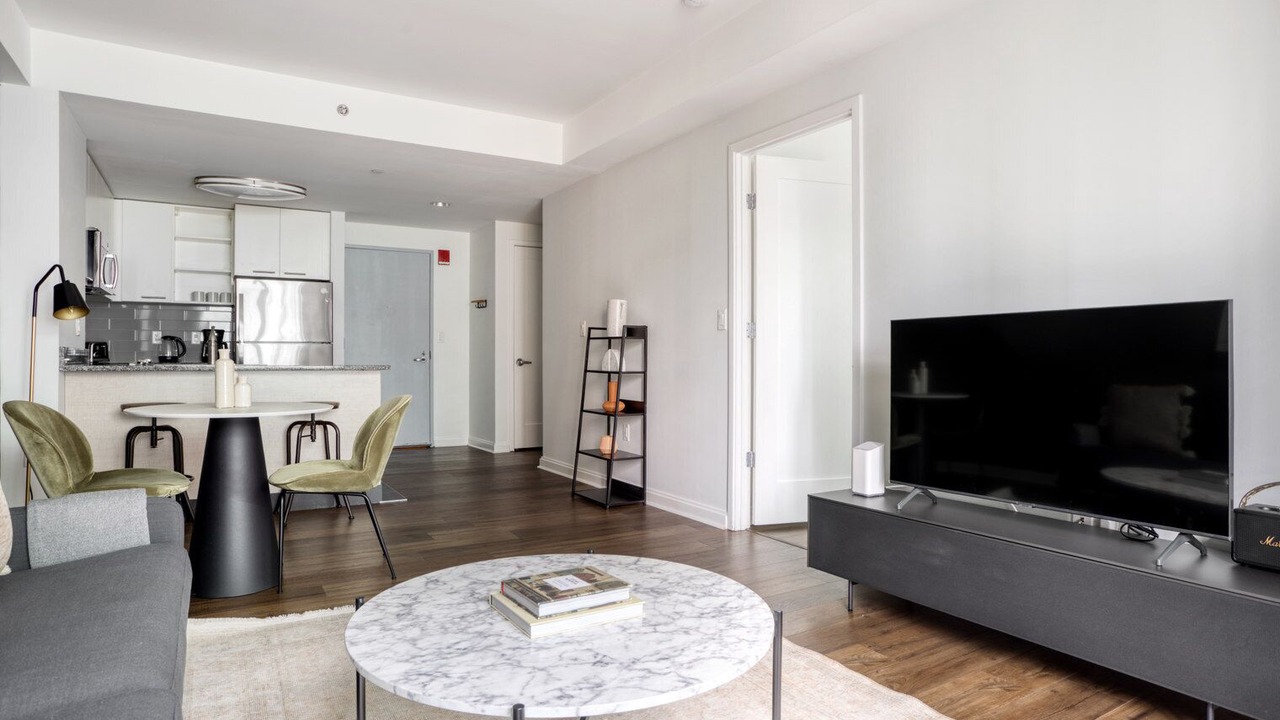 Photo of Livingroom in East Cambridge