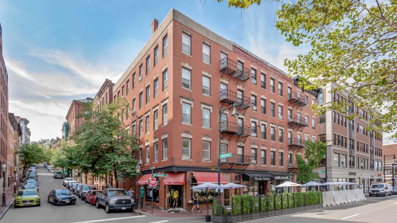 Photo of Outdoor in West End