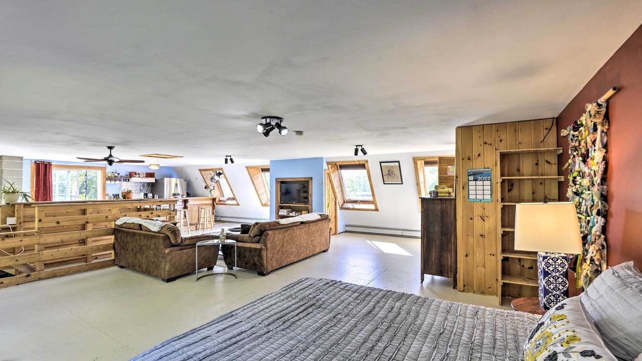Photo of Bedroom in Ellsworth