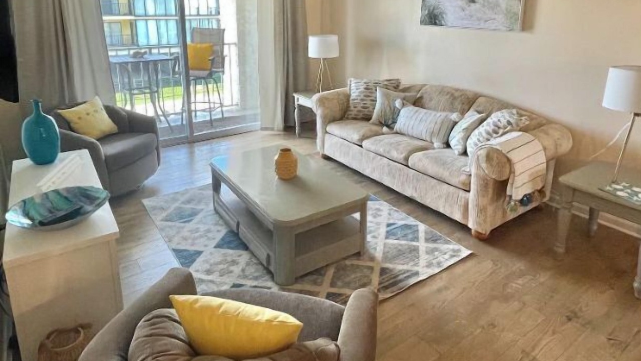 Photo of Livingroom in Southend
