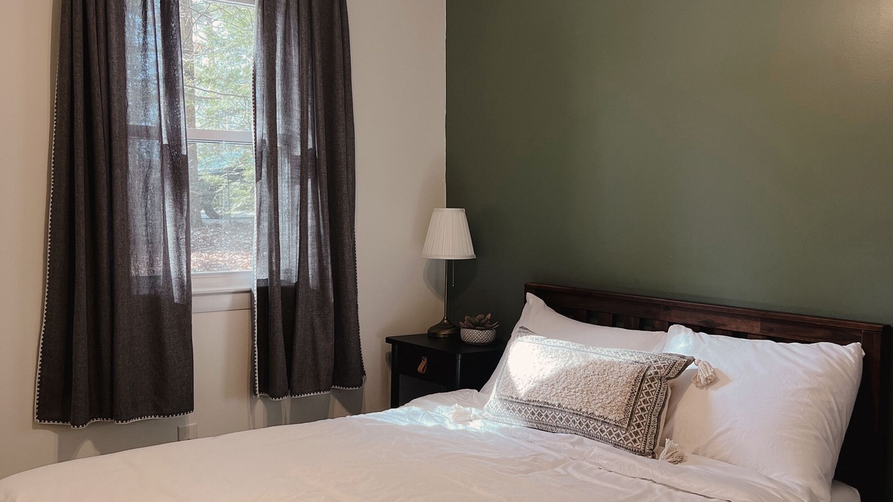 Photo of Bedroom in Locke Lake Colony