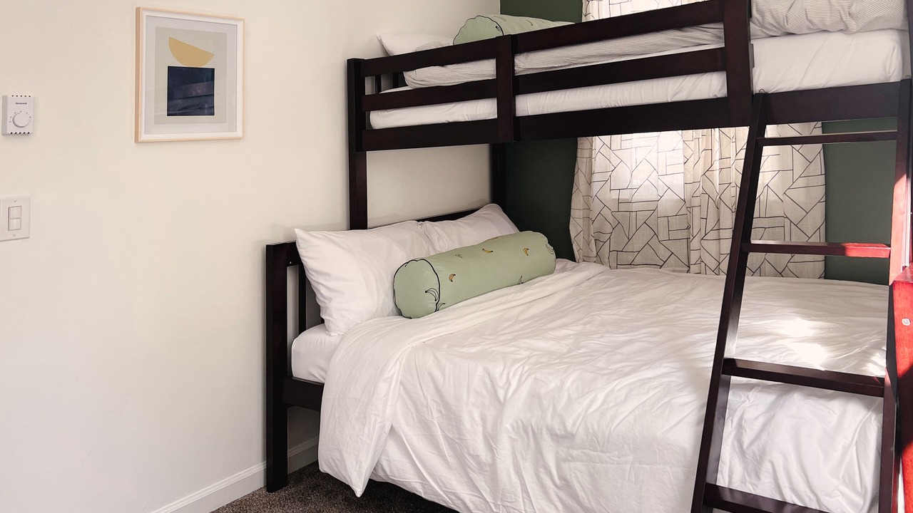 Photo of Bedroom in Locke Lake Colony