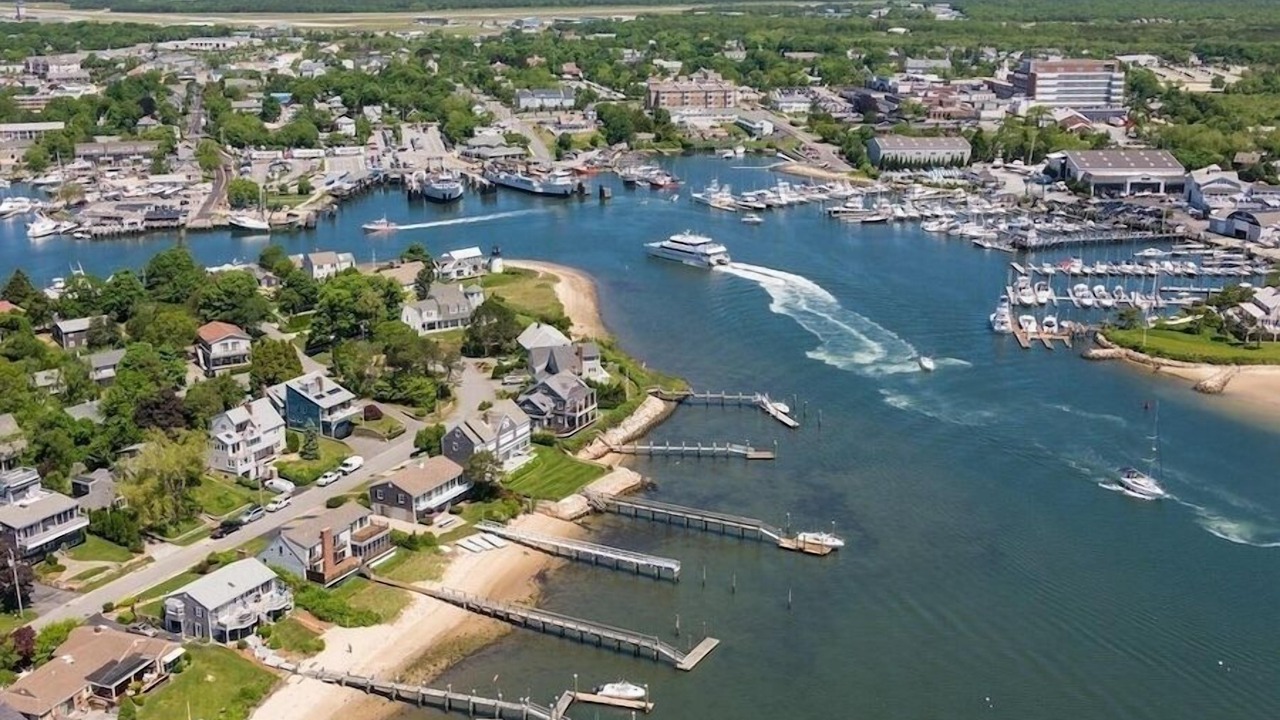Photo of Others in Hyannis