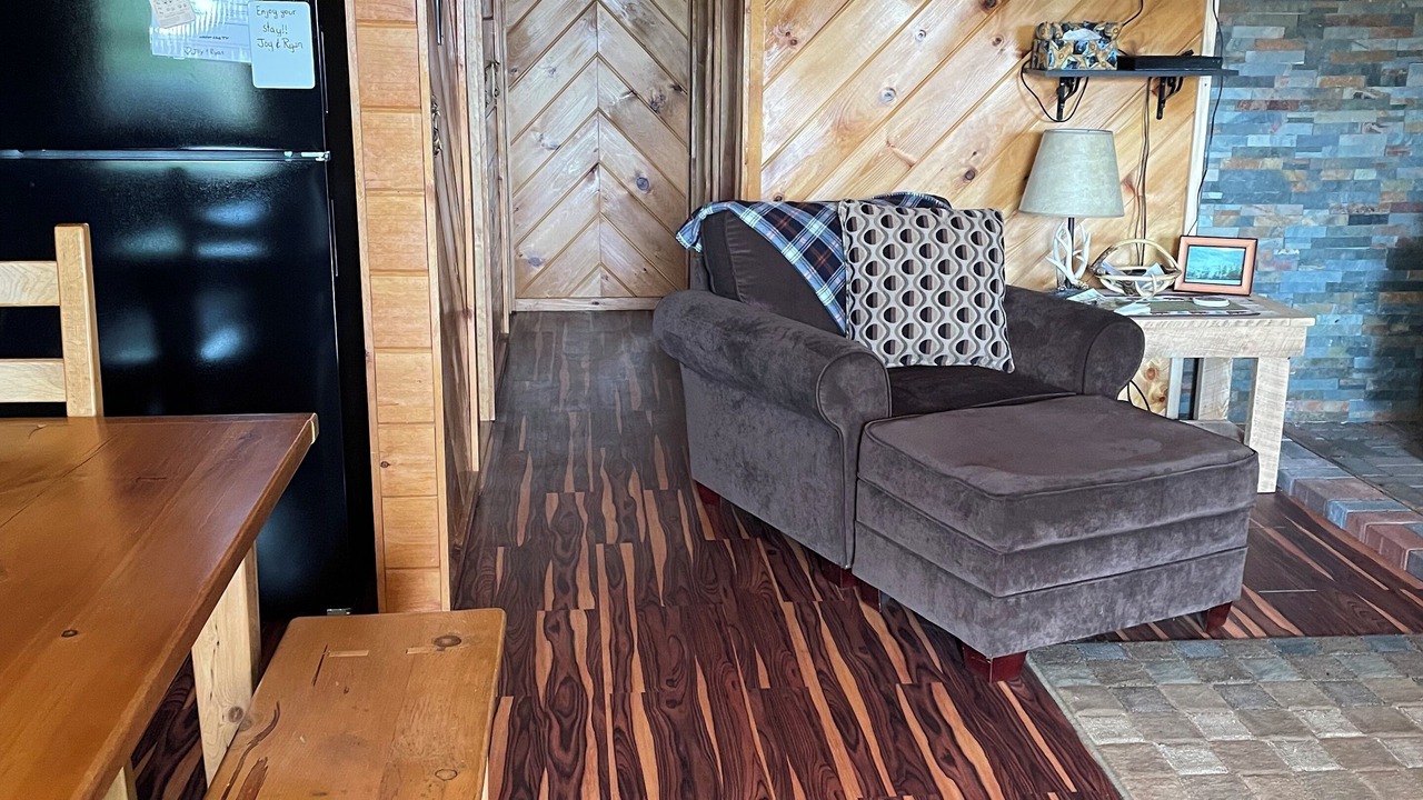 Photo of Livingroom in Pittsburg