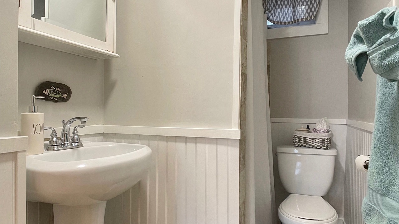 Photo of Bathroom in Fifth Ward