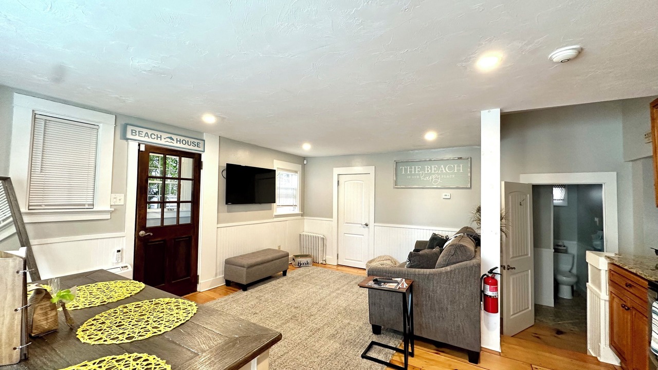 Photo of Livingroom in Fifth Ward
