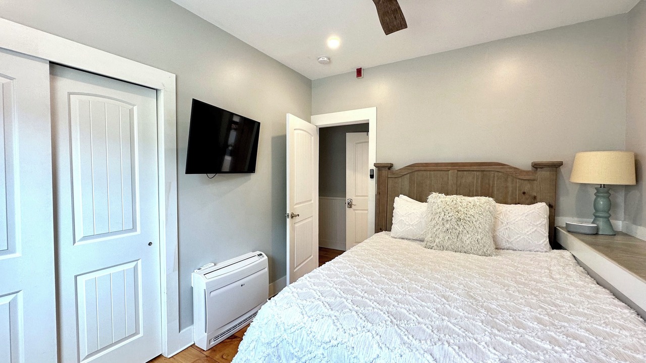Photo of Bedroom in Fifth Ward