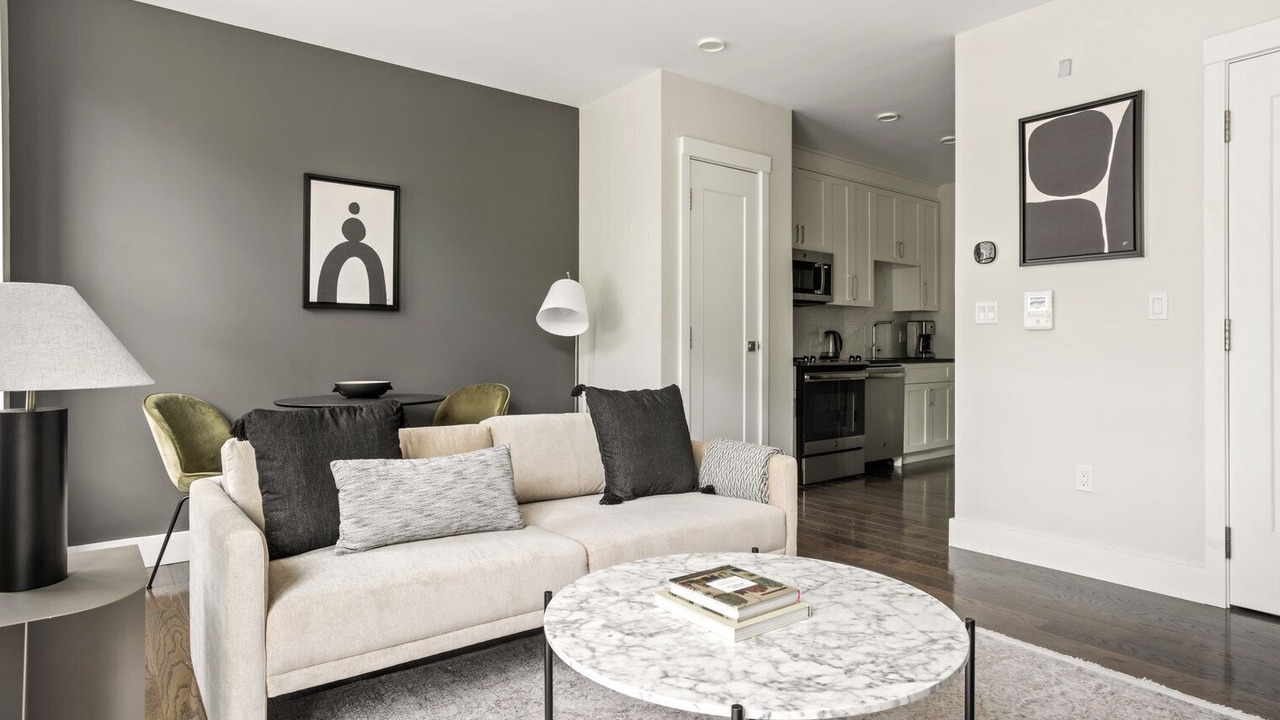 Photo of Livingroom in Prospect Hill
