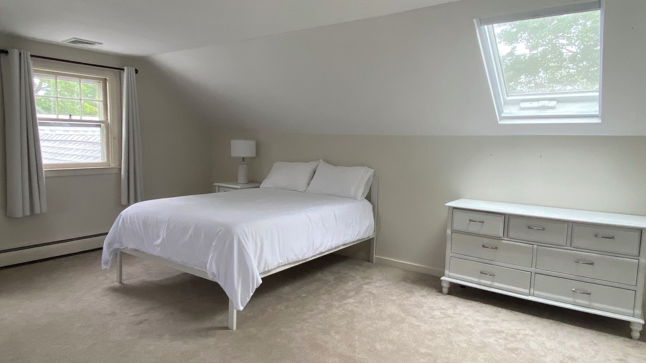 Photo of Bedroom in Village of Southampton