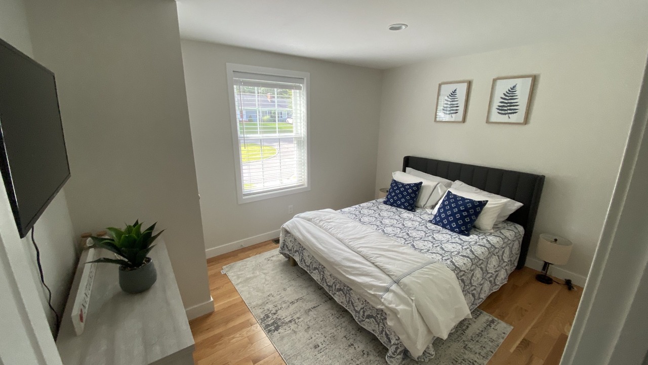 Photo of Bedroom in Marstons Mills