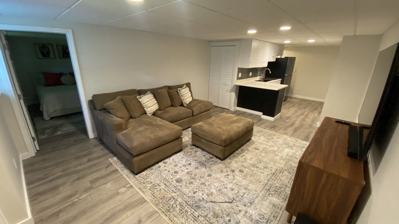Photo of Livingroom in Marstons Mills