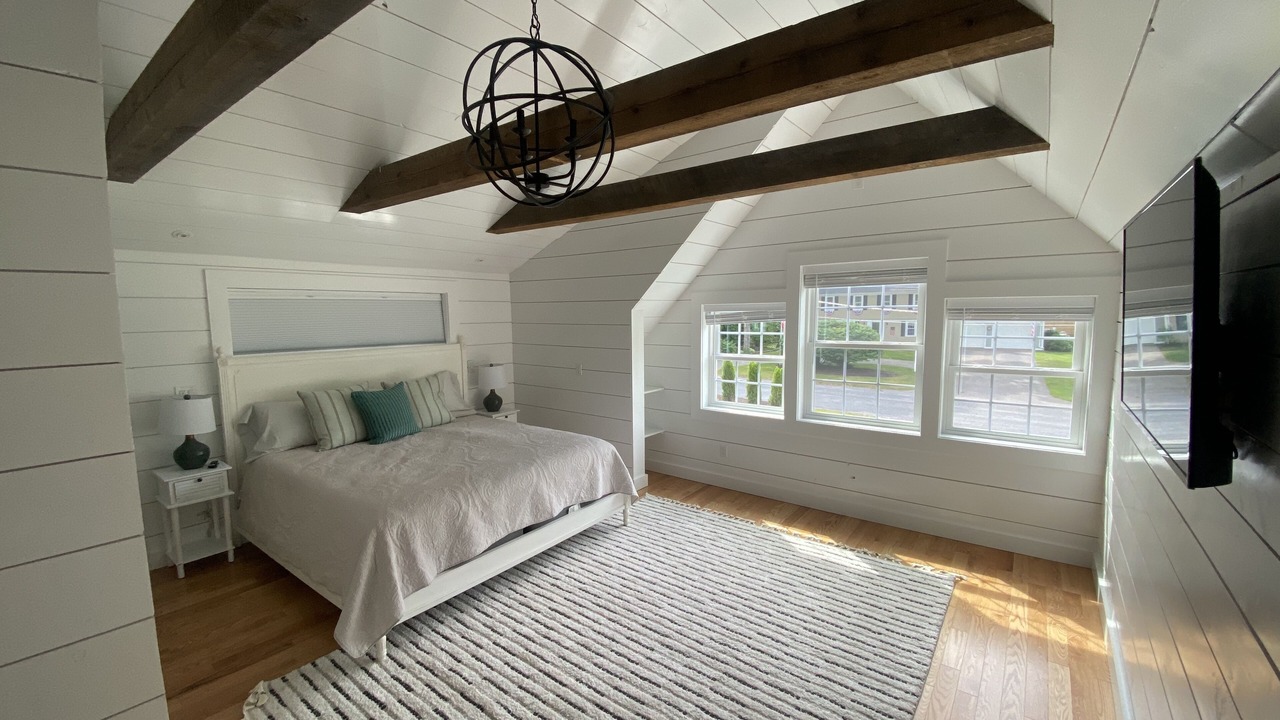 Photo of Bedroom in Marstons Mills