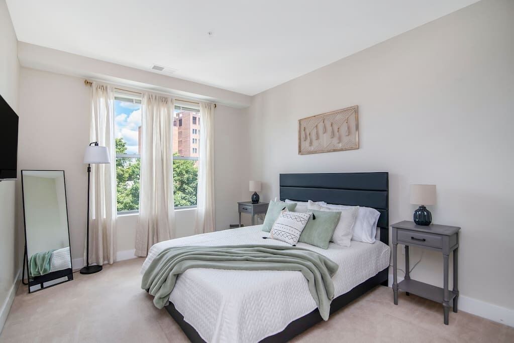 Photo of Bedroom in Downtown
