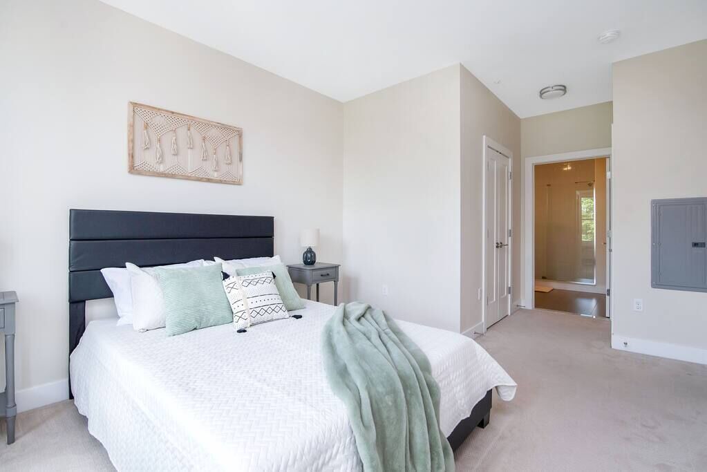Photo of Bedroom in Downtown