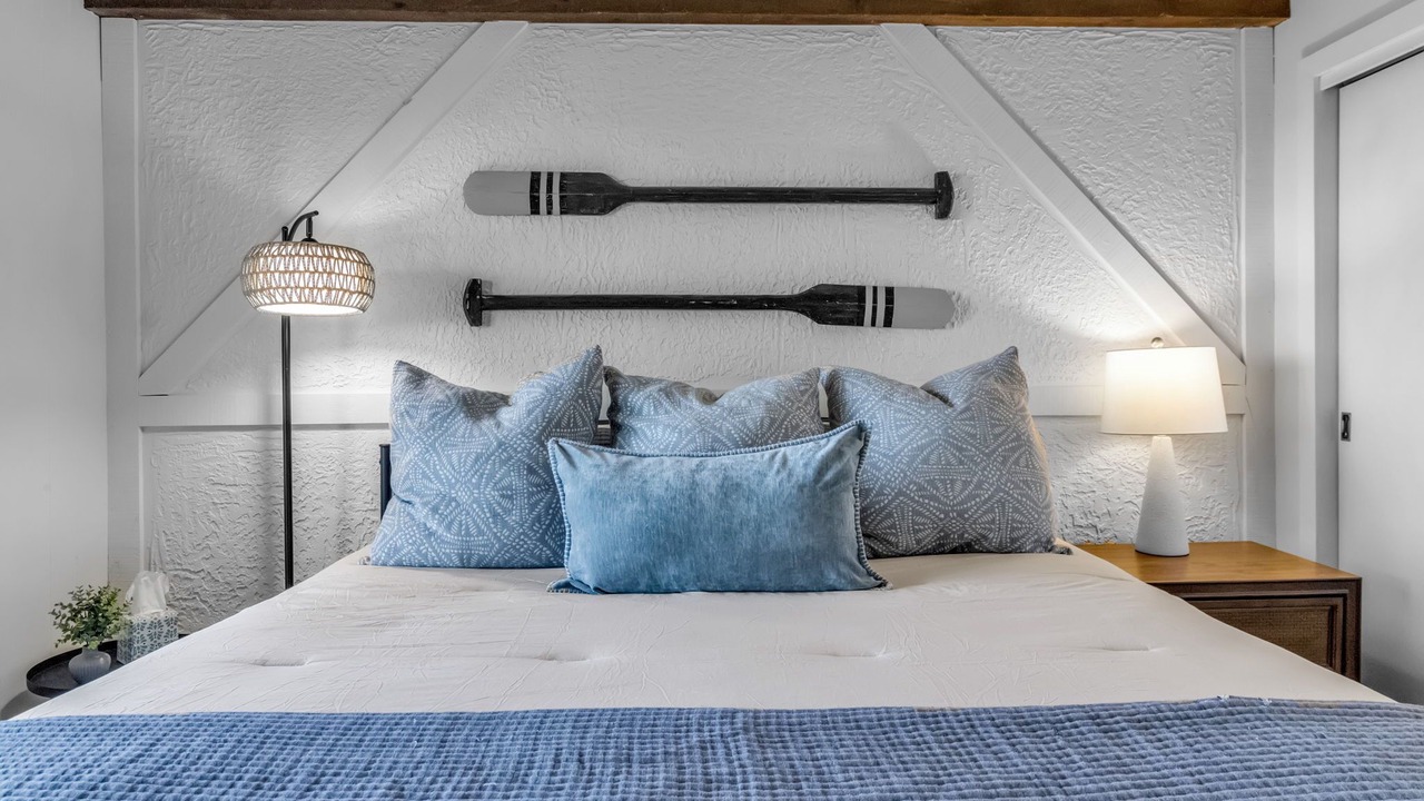 Photo of Bedroom in Olcott