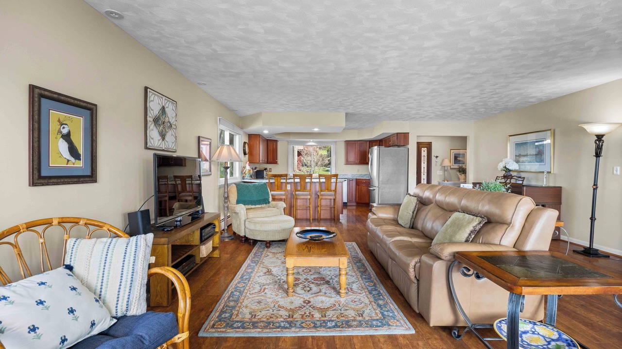 Photo of Livingroom in Honeoye