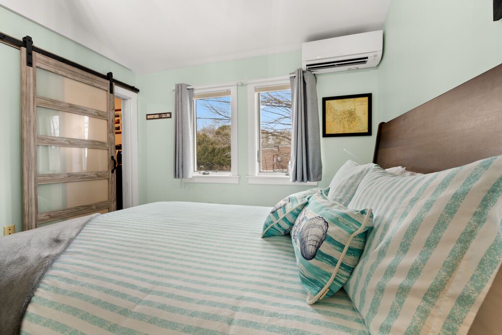 Photo of Bedroom in Bar Harbor