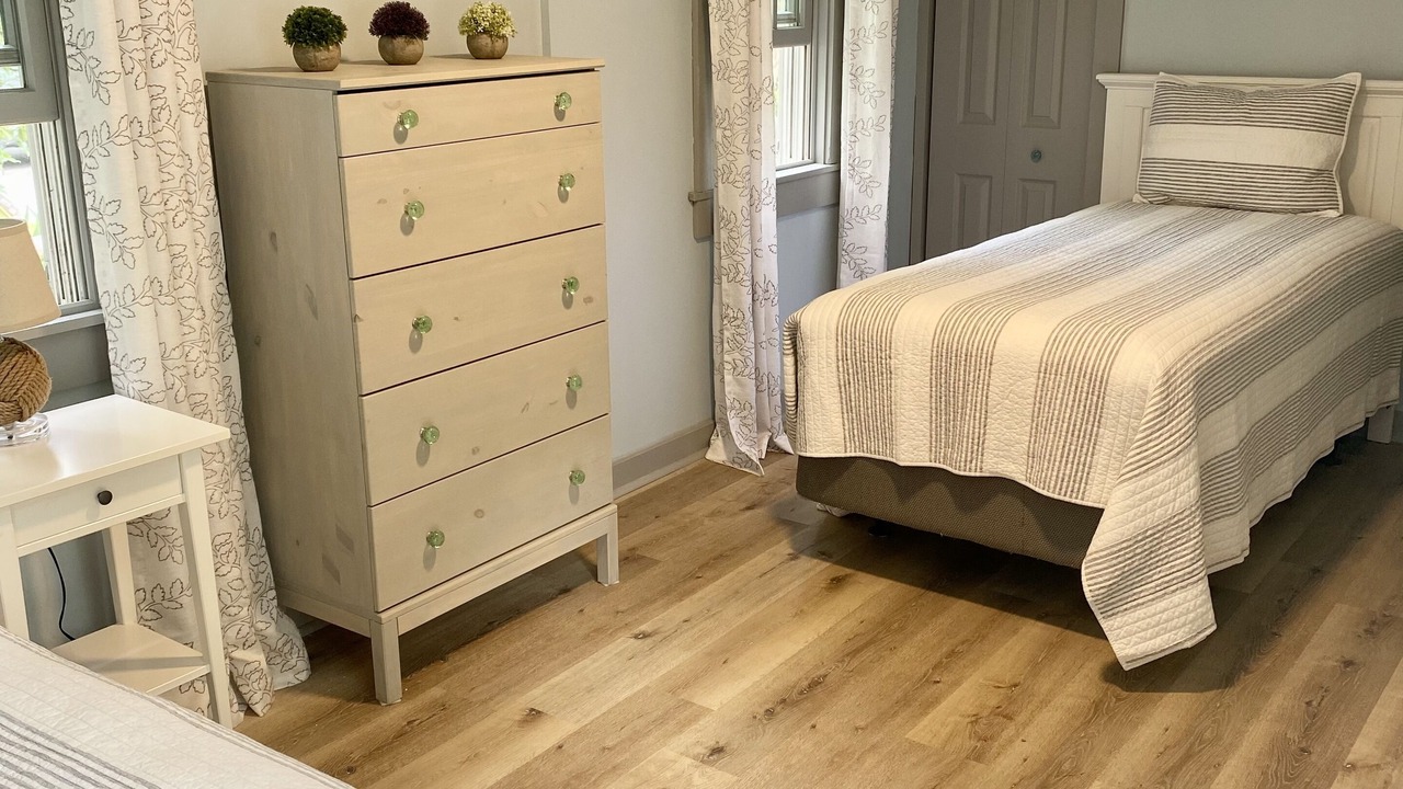 Photo of Bedroom in West Yarmouth