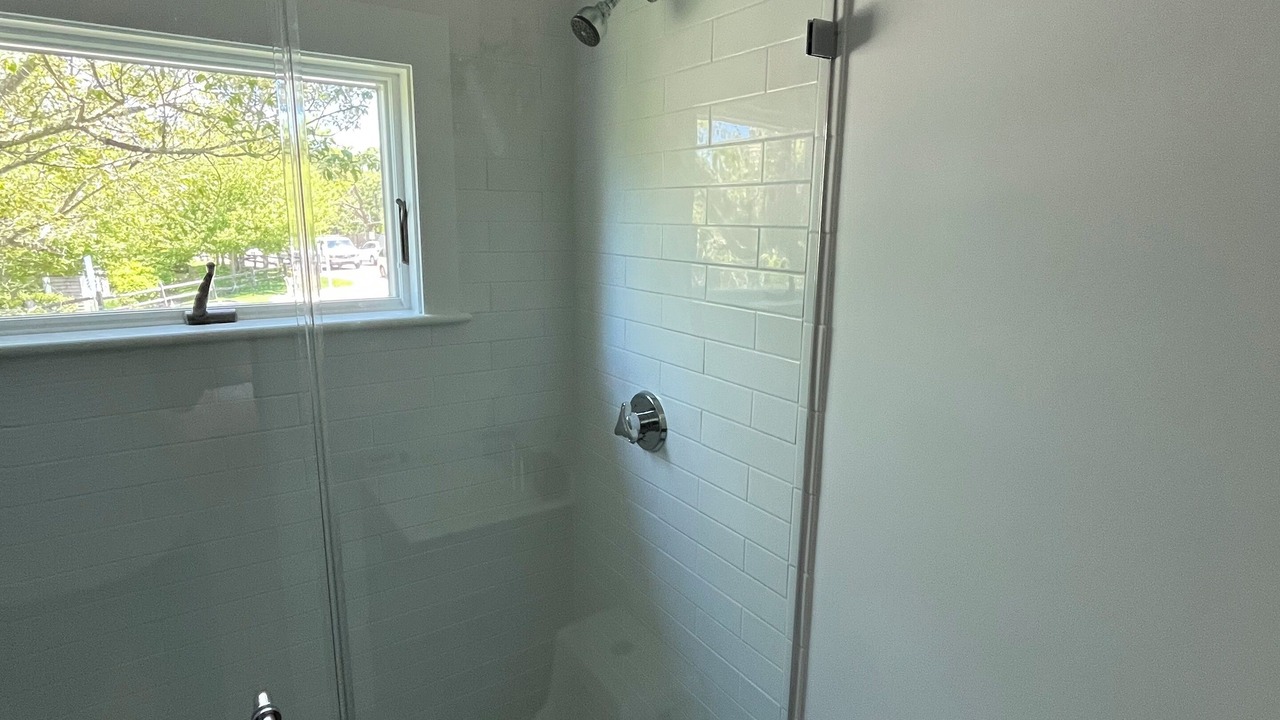 Photo of Bathroom in Lagoon Heights