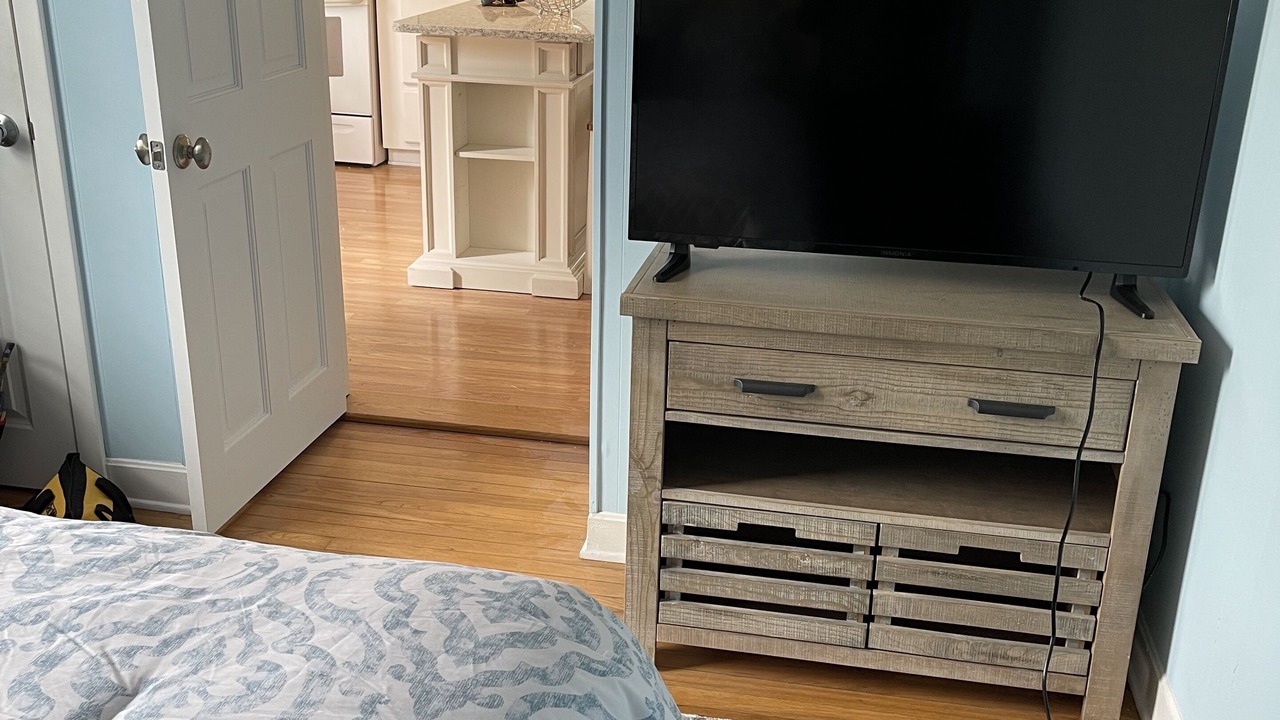 Photo of Bedroom in Lagoon Heights