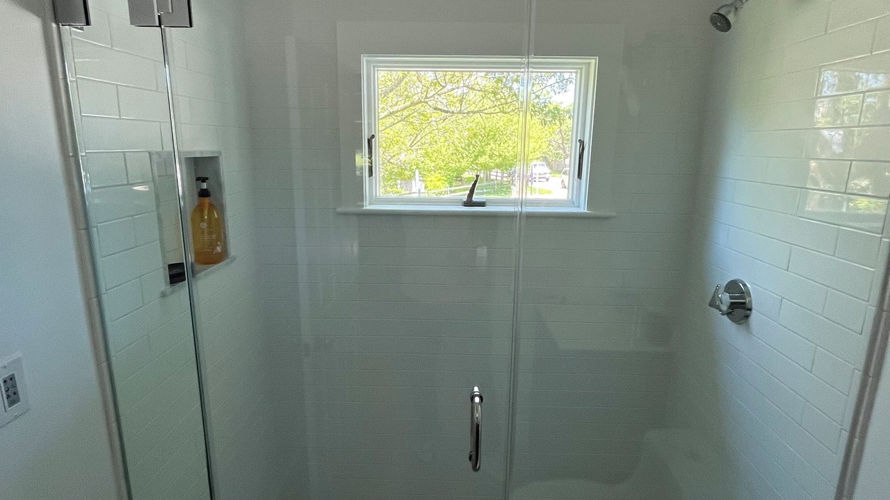 Photo of Bathroom in Lagoon Heights