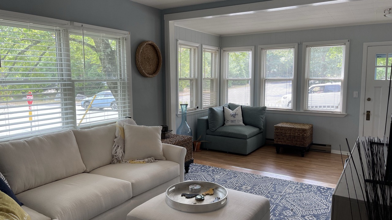 Photo of Livingroom in Lagoon Heights