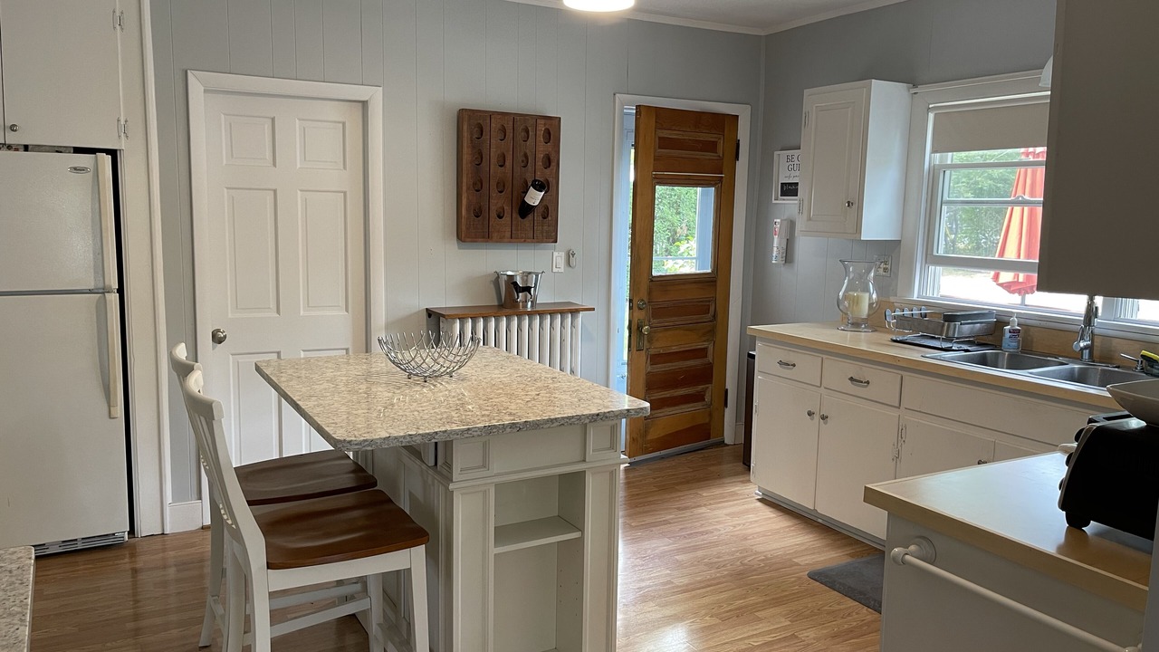Photo of Kitchen in Lagoon Heights
